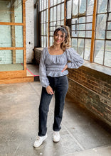 Load image into Gallery viewer, Ruffled Puff Sleeve Top in Blue/Gray